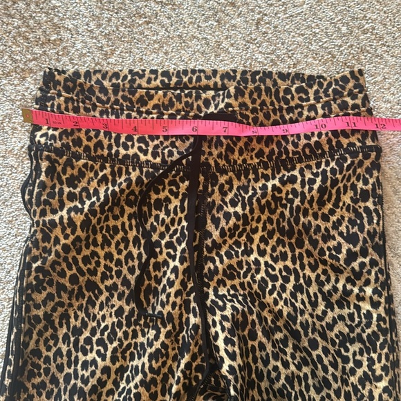The upside leopard legging size 4 XS - Picture 7 of 7